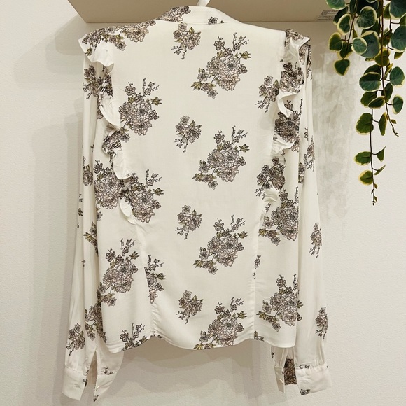 H&M Floral Ruffle Top - Picture 4 of 5